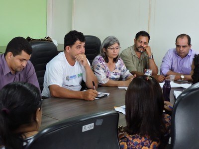 SEMAS e Vereadores em Reunião.