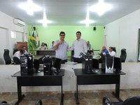 CÂMARA MUNICIPAL FAZ DOAÇÃO DE EQUIPAMENTOS DE INFORMÁTICA A SECRETÁRIA DE SAÚDE DE CORUMBIARA